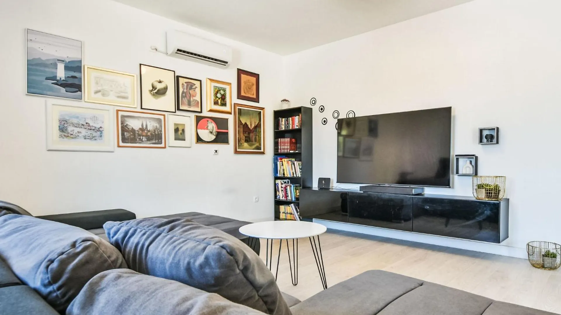 Holiday Home Jurica By Interhome Vrsi 0*,